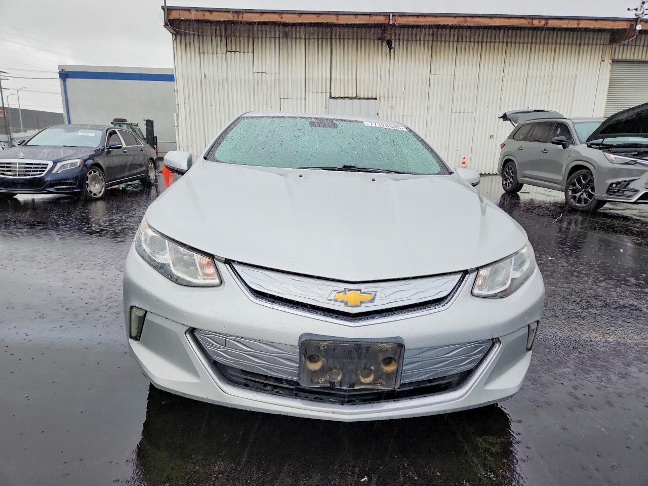 2016 CHEVROLET VOLT LT photo 9