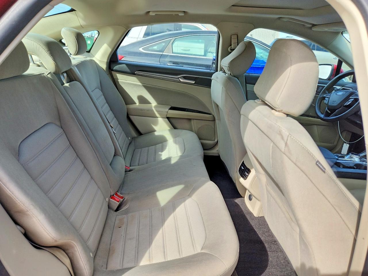 2020 FORD FUSION SE photo 10
