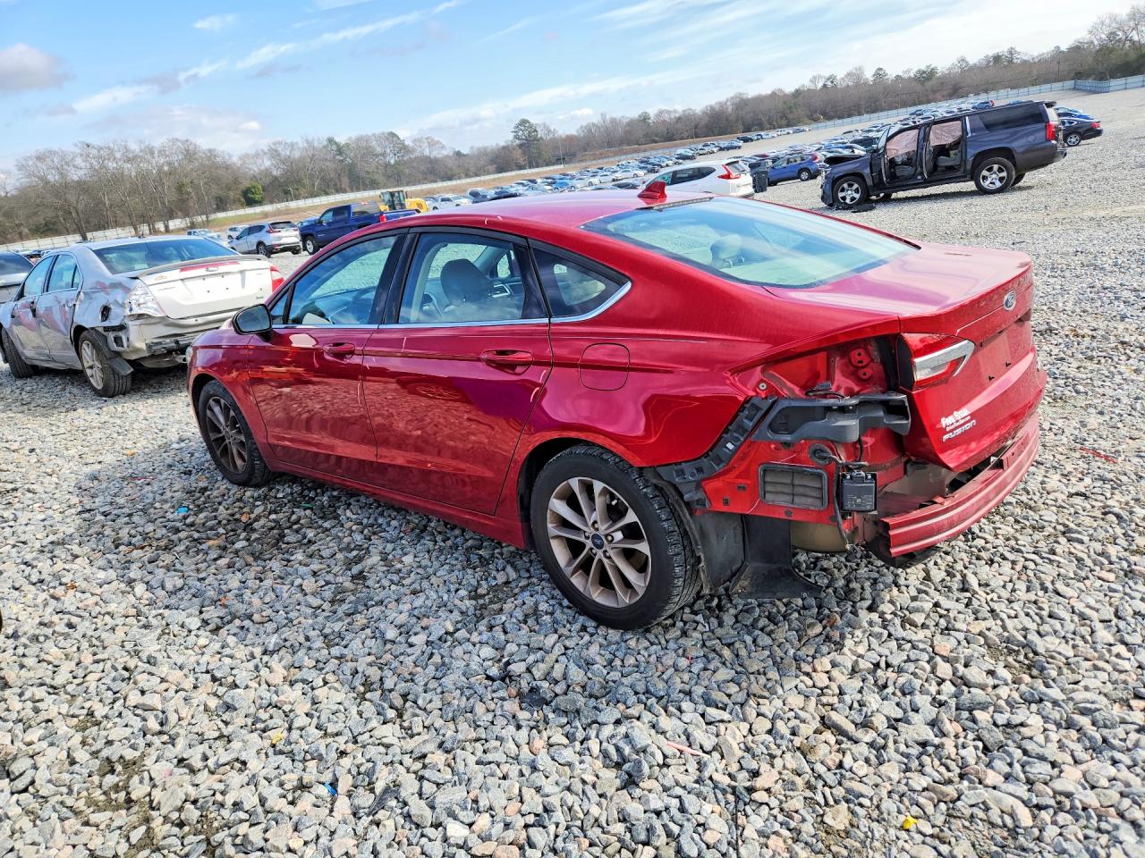 2020 FORD FUSION SE photo 2