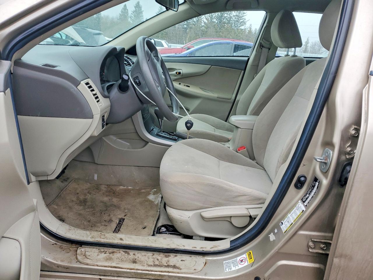 2009 TOYOTA COROLLA BASE photo 13