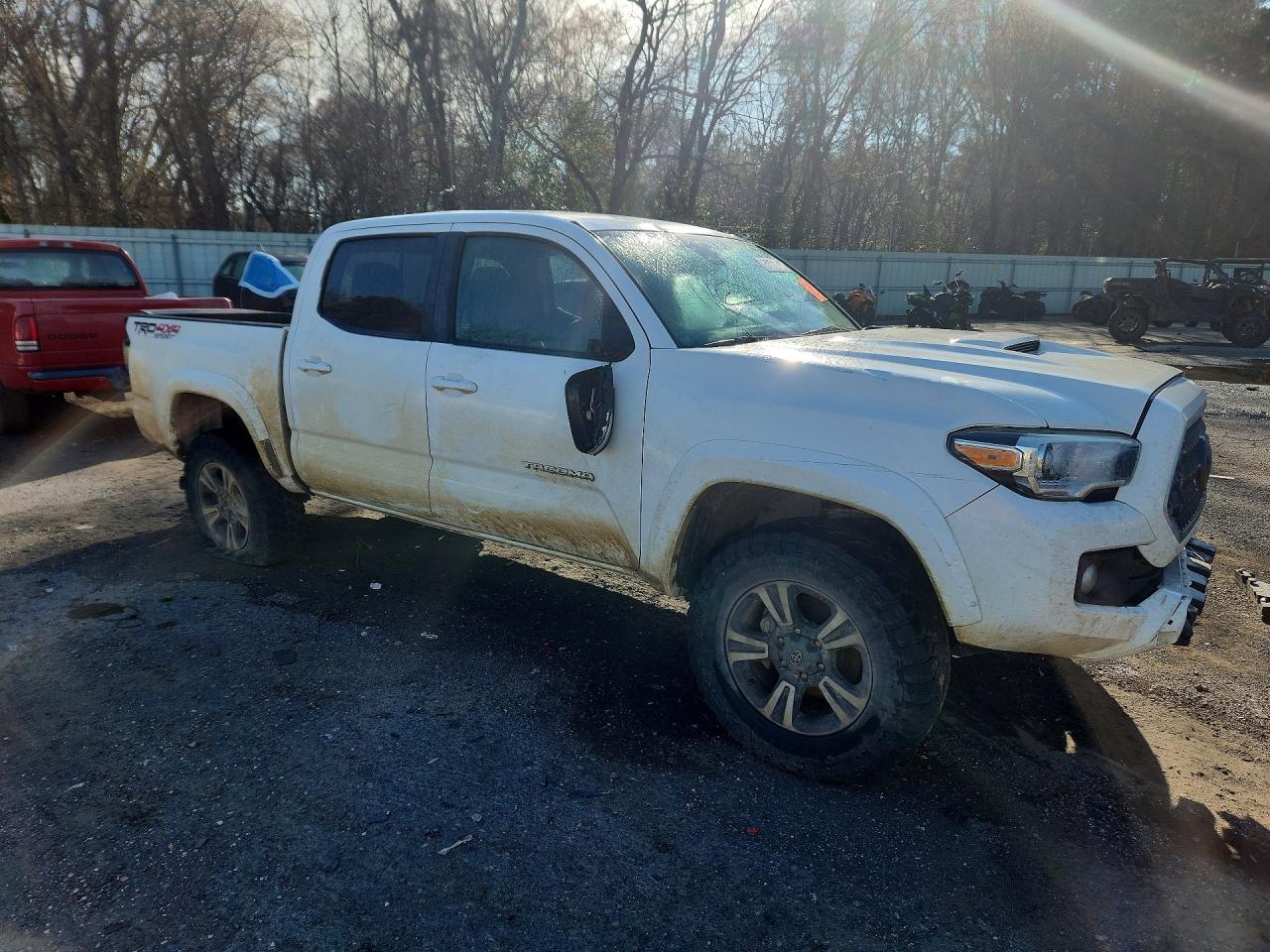 2019 TOYOTA TACOMA TRD SPORT photo 7