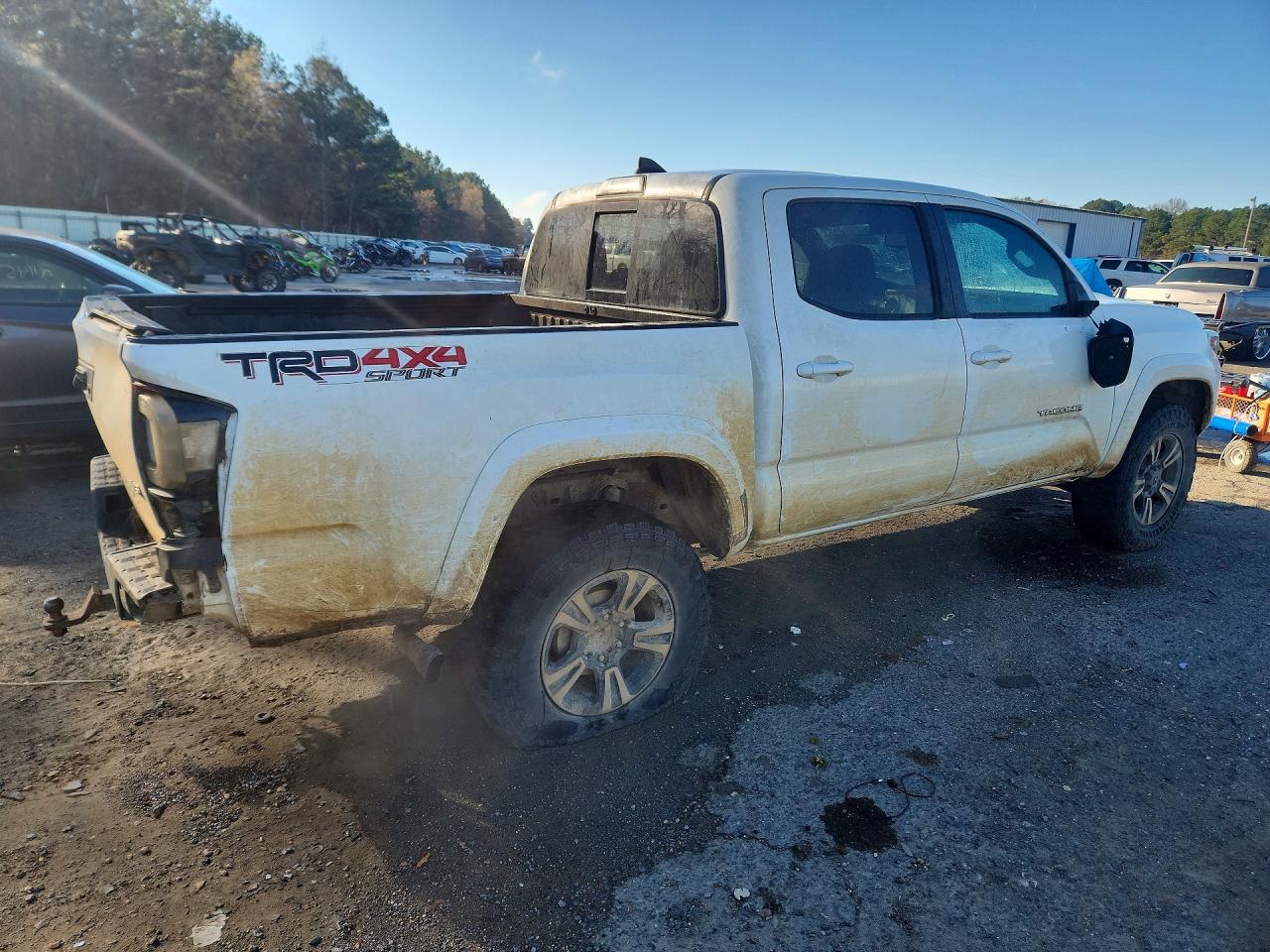 2019 TOYOTA TACOMA TRD SPORT photo 5