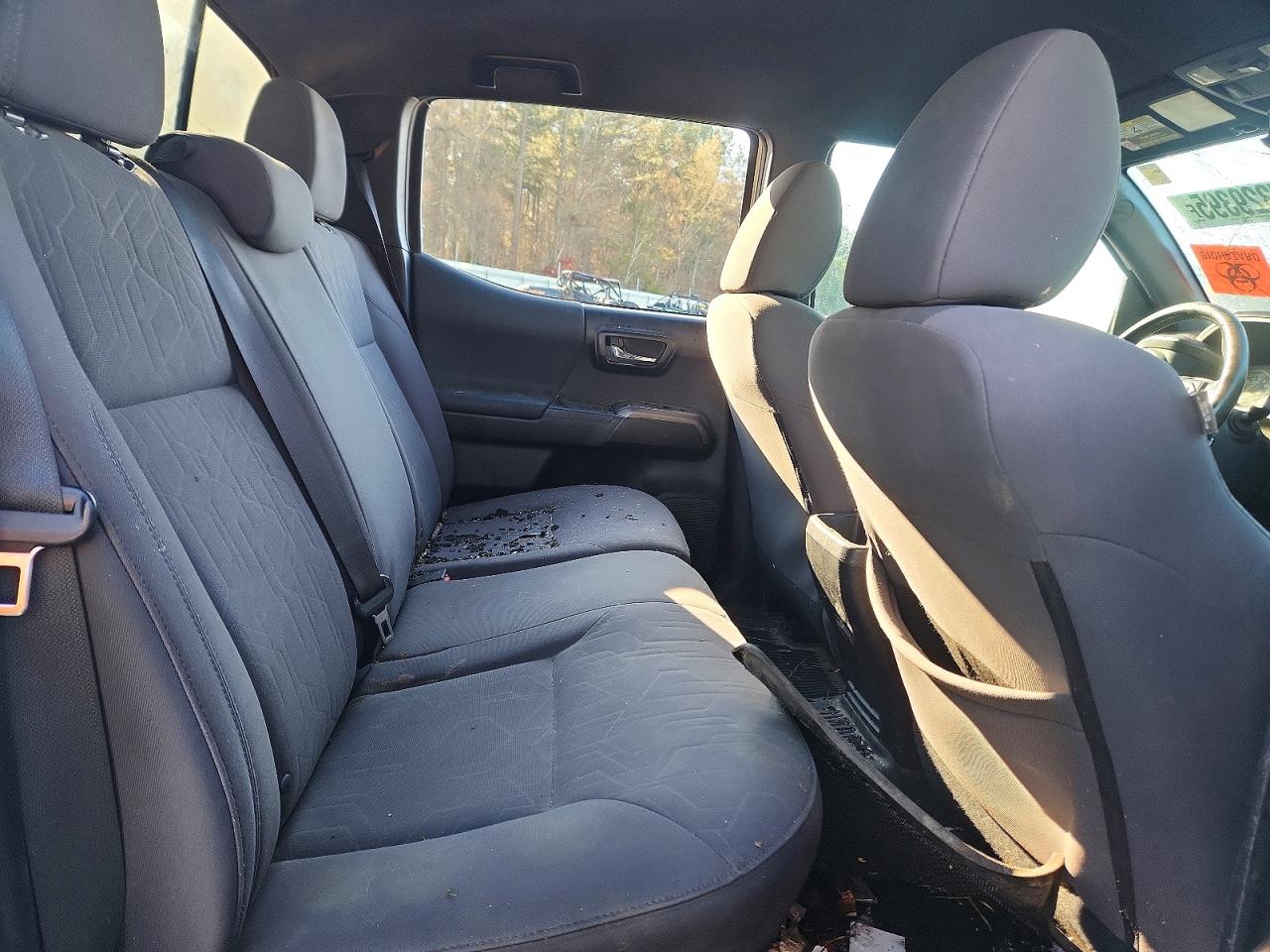 2019 TOYOTA TACOMA TRD SPORT photo 19