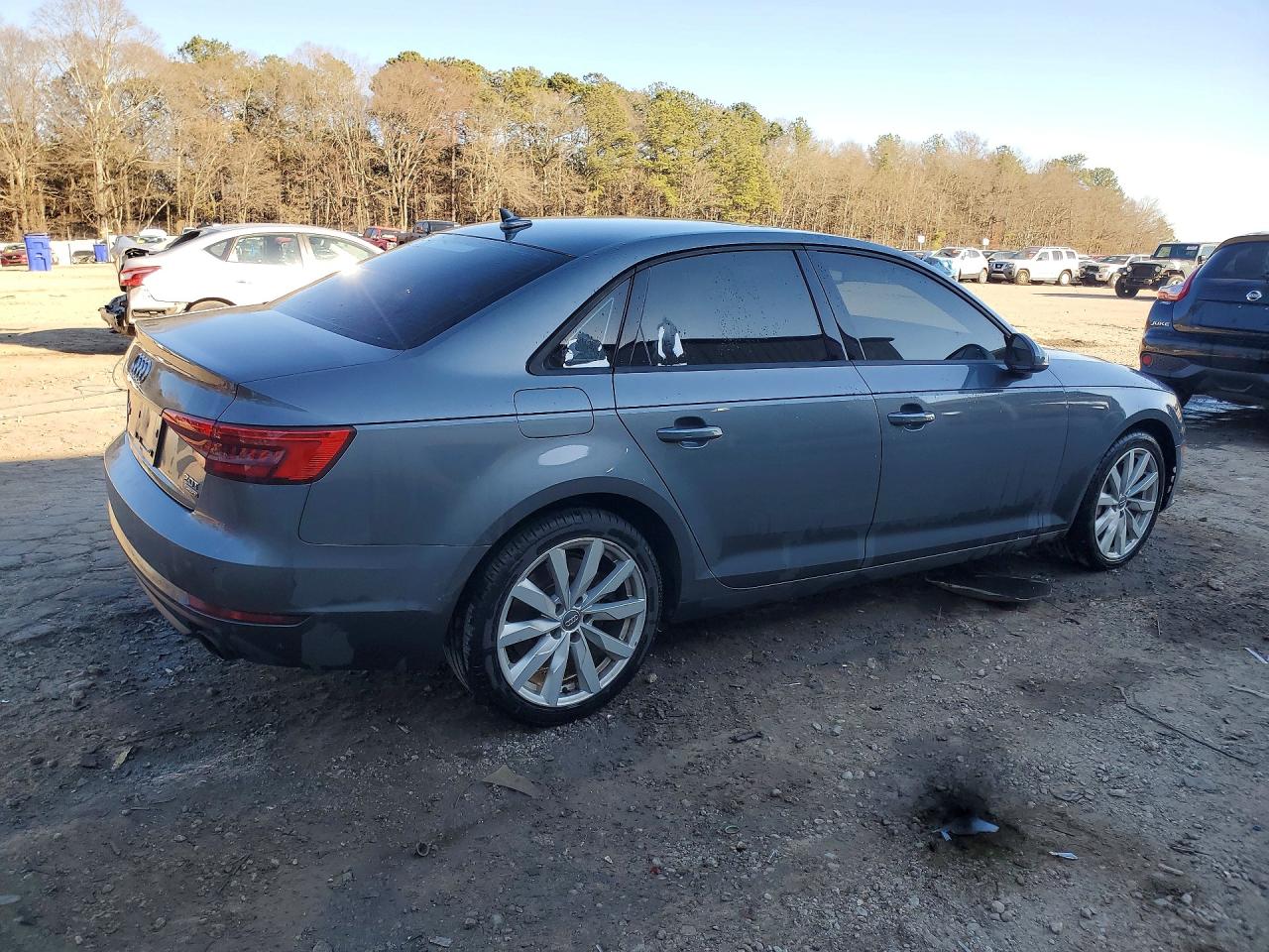 2017 AUDI A4 PREMIUM photo 3