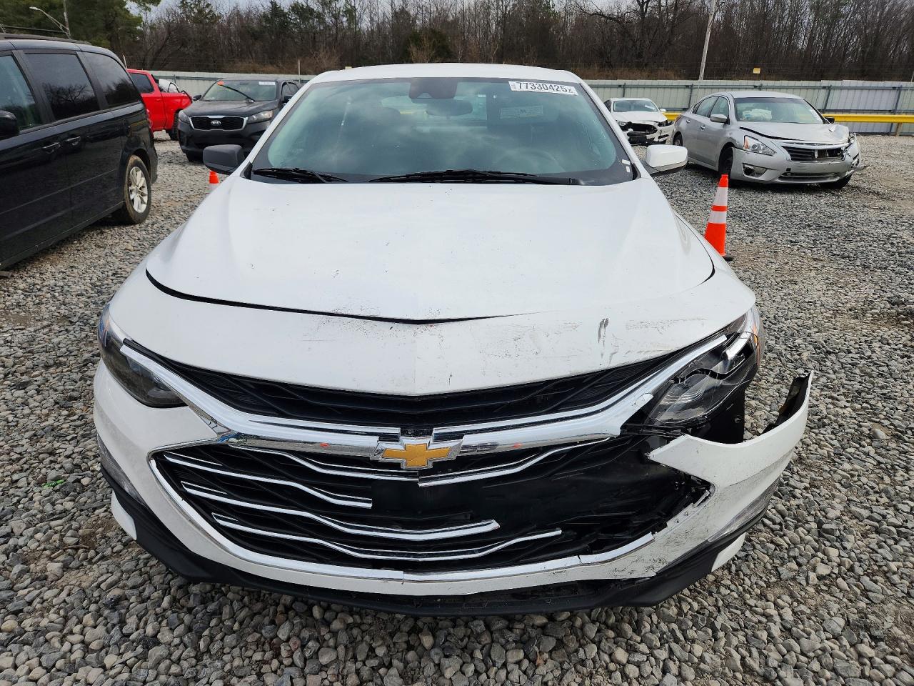 2023 CHEVROLET MALIBU LT photo 9