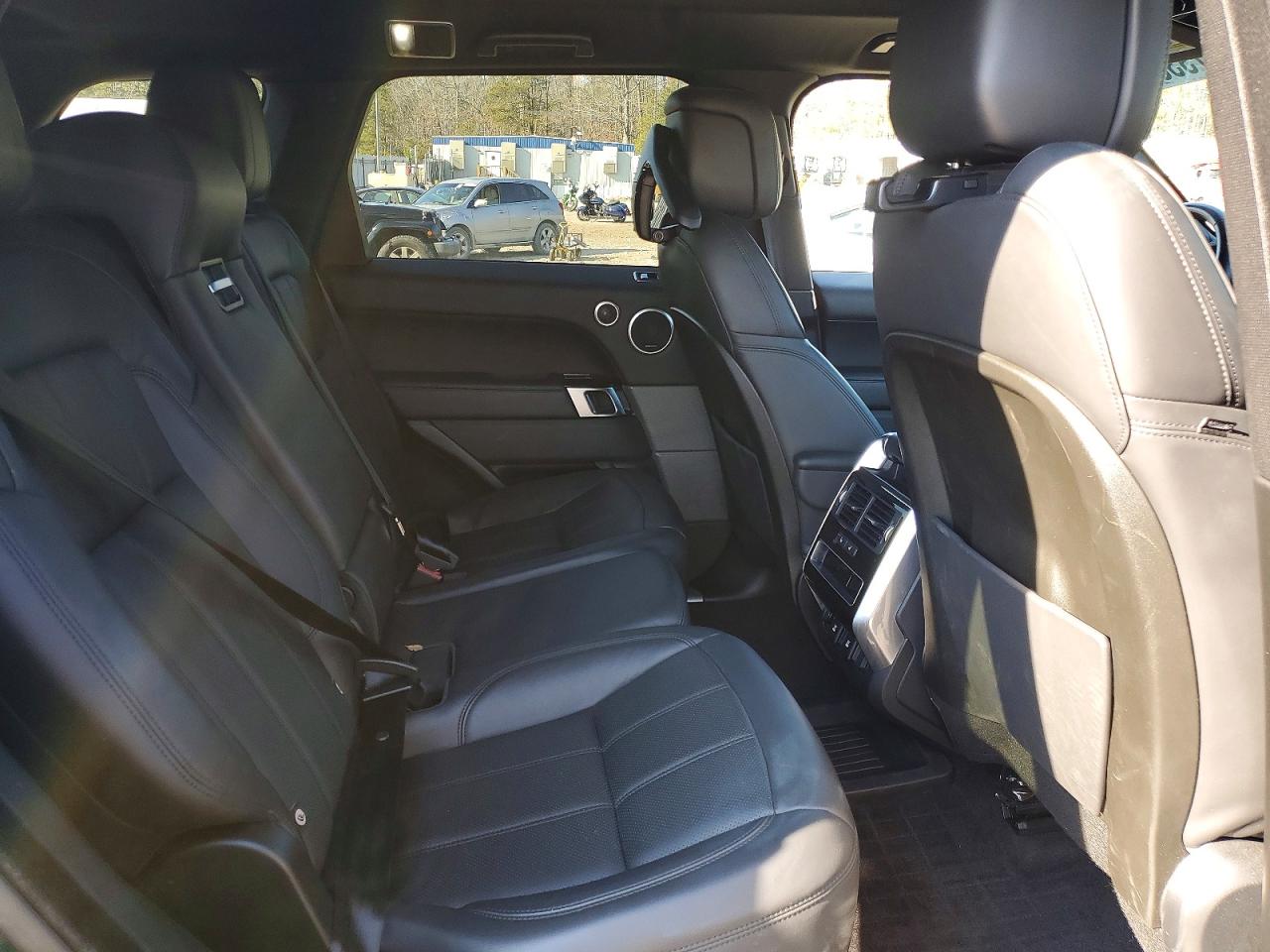2020 LAND ROVER RANGE ROVER SPORT HSE photo 11