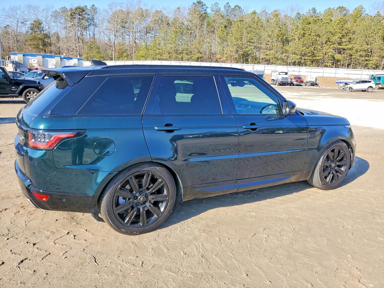 2020 LAND ROVER RANGE ROVER SPORT HSE photo 3