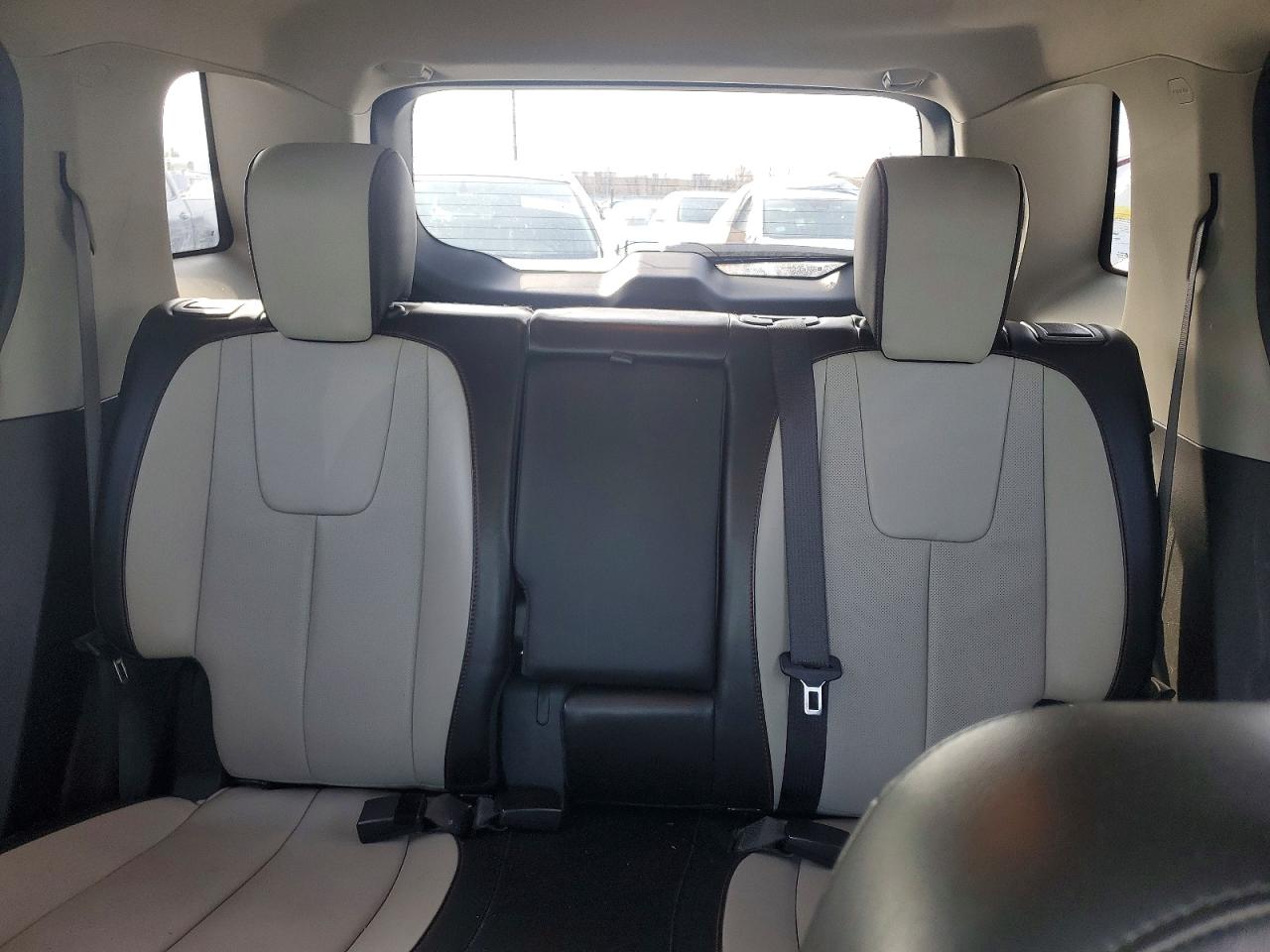 2017 GMC TERRAIN SLT photo 10