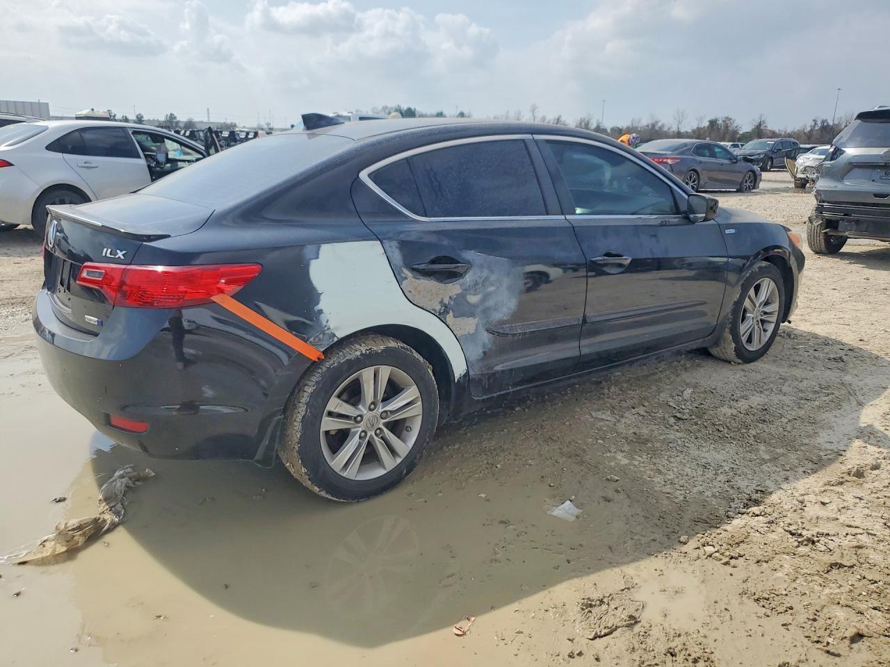 2013 ACURA ILX HYBRID TECH photo 7
