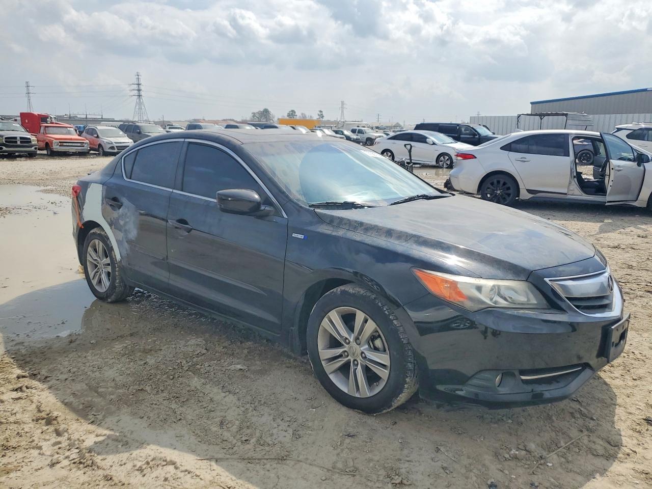 2013 ACURA ILX HYBRID TECH photo 10