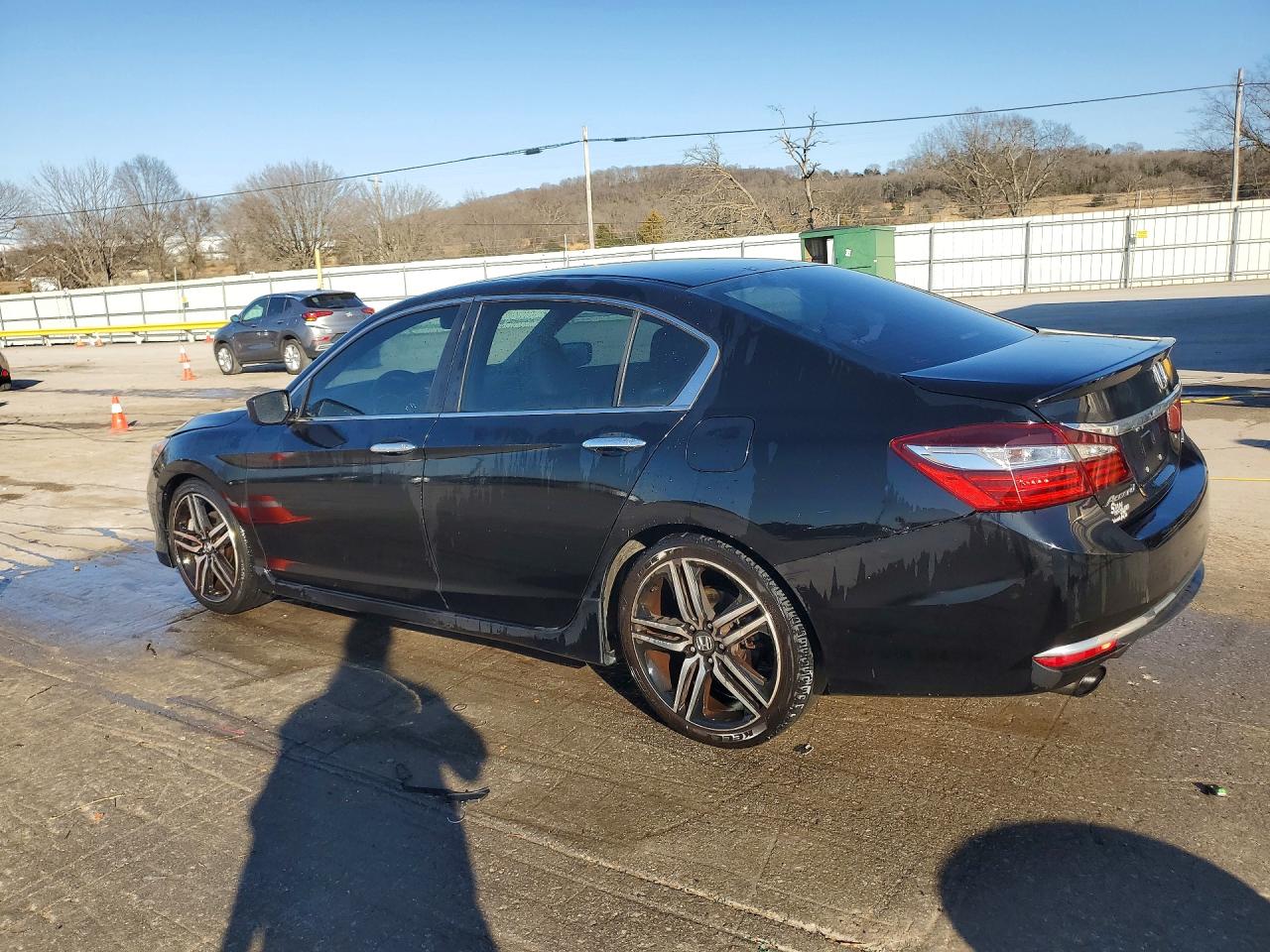 2016 HONDA ACCORD SPORT photo 3