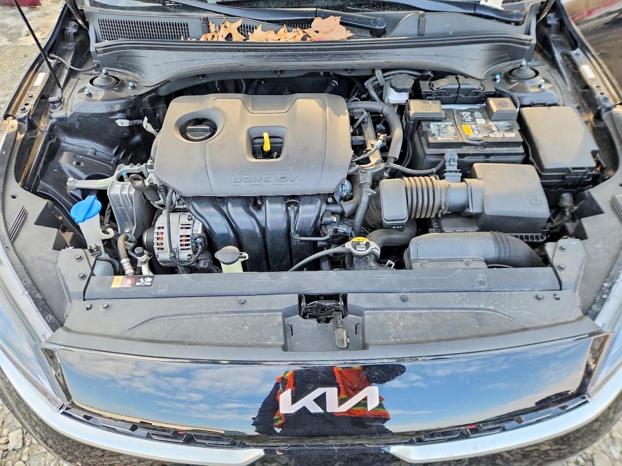 2023 KIA FORTE GT LINE photo 31