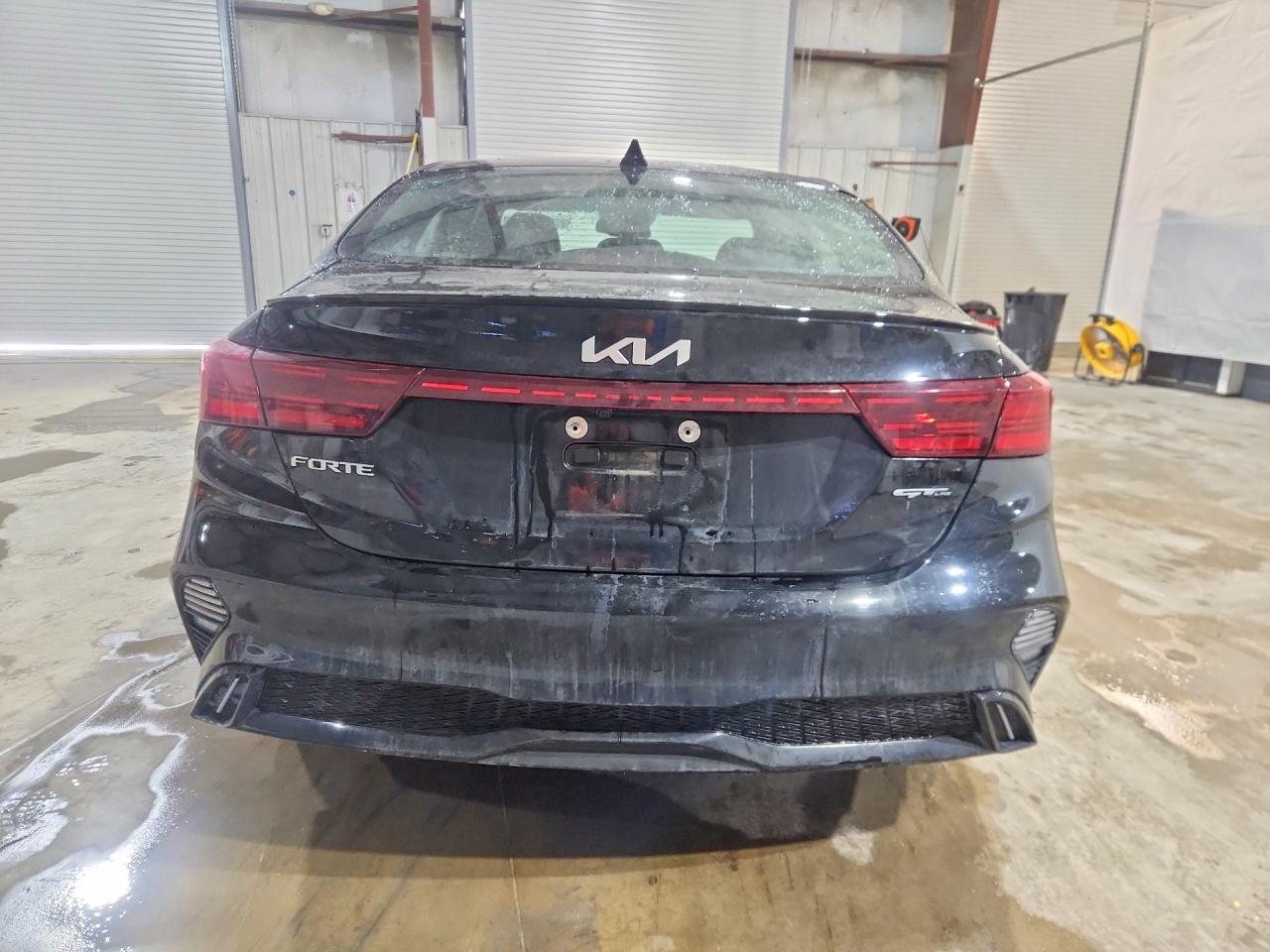 2023 KIA FORTE GT-LINE photo 6