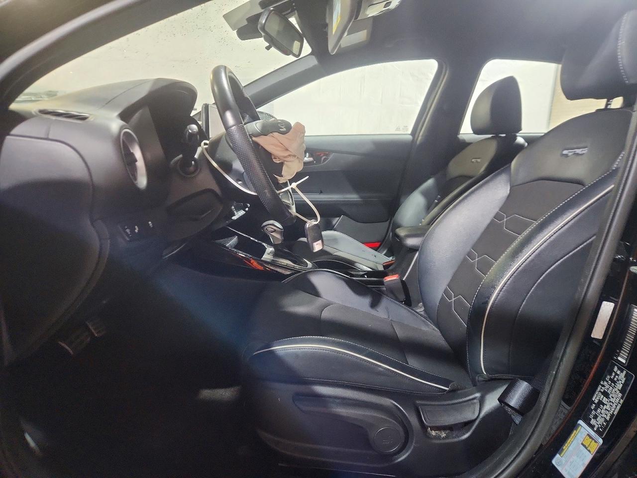 2023 KIA FORTE GT-LINE photo 7