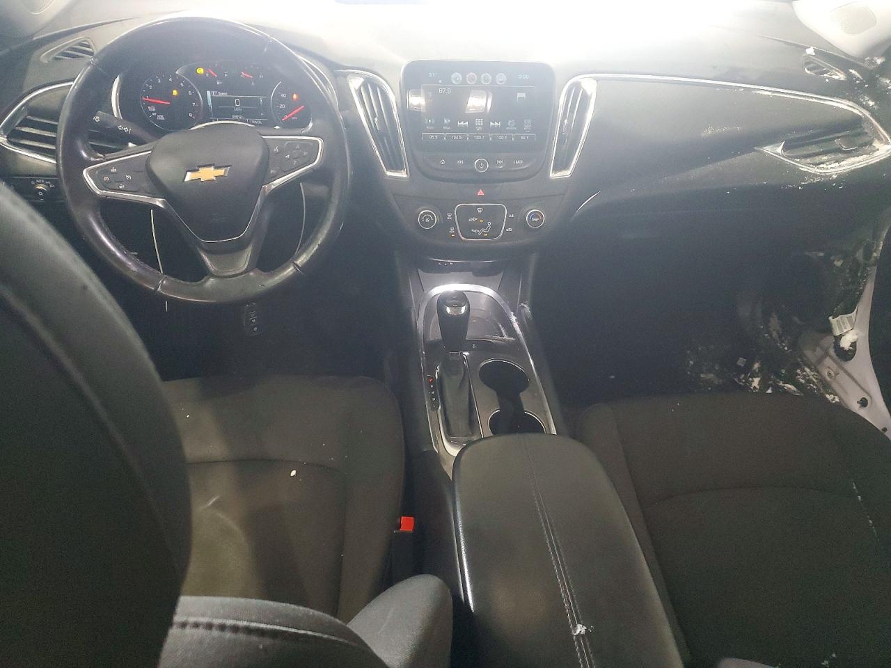 2018 CHEVROLET MALIBU LT photo 22