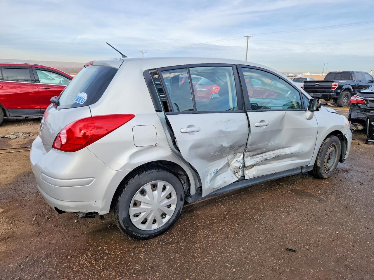 2012 NISSAN VERSA S photo 7