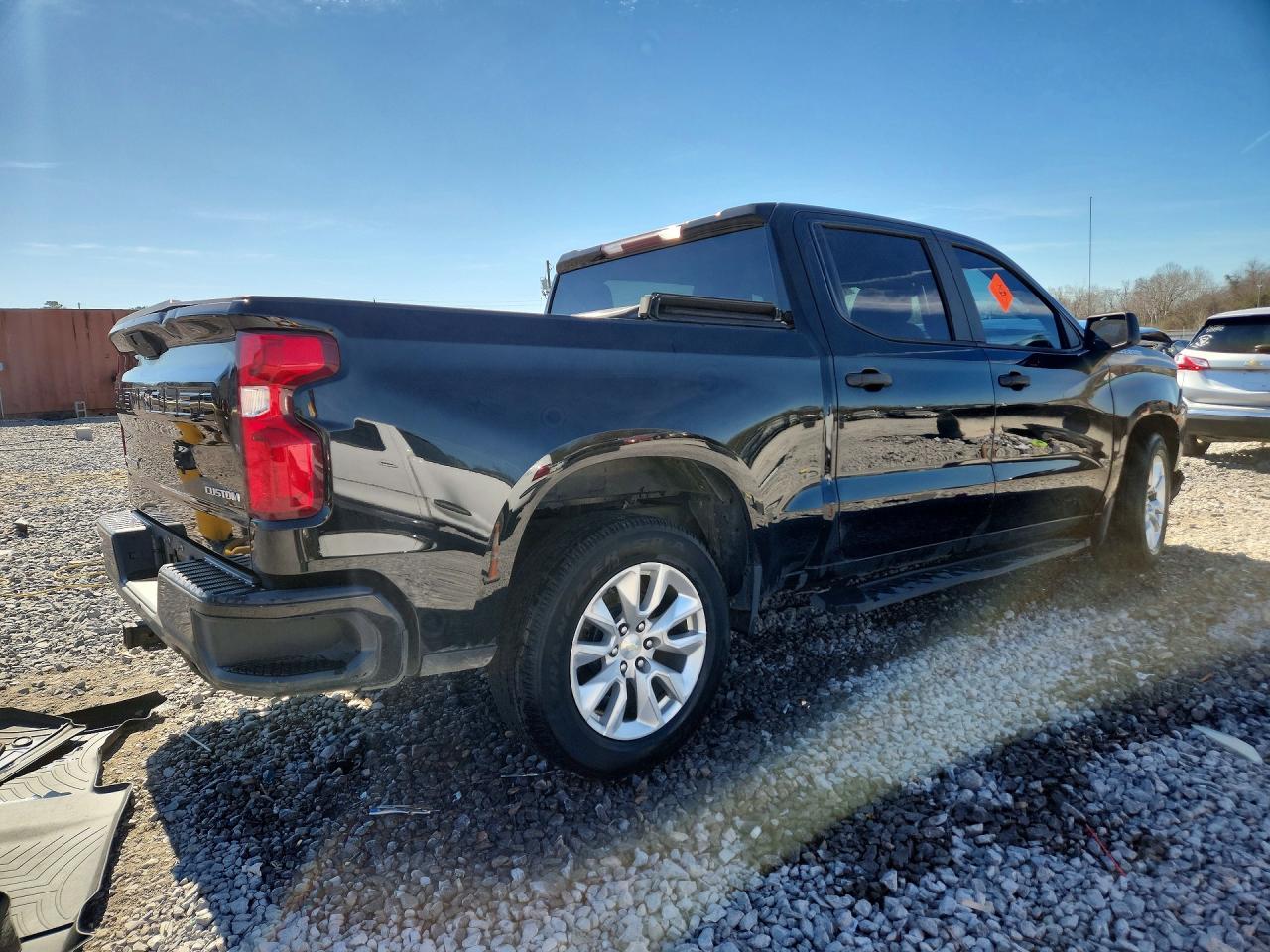 2020 CHEVROLET SILVERADO C1500 CUSTOM photo 3