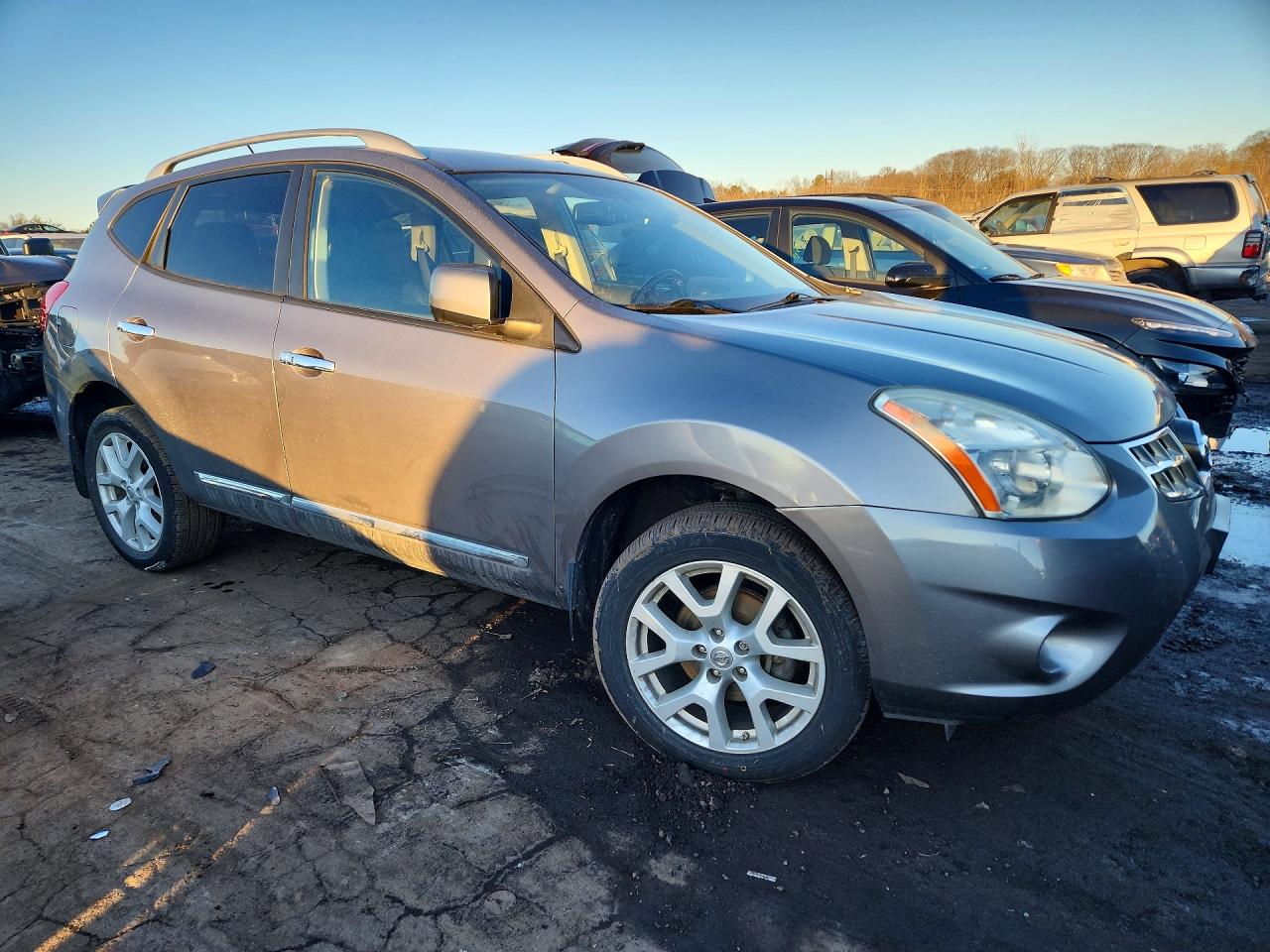 2013 NISSAN ROGUE S photo 7