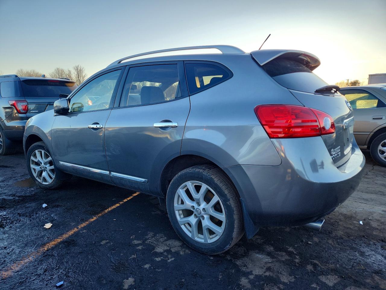 2013 NISSAN ROGUE S photo 3
