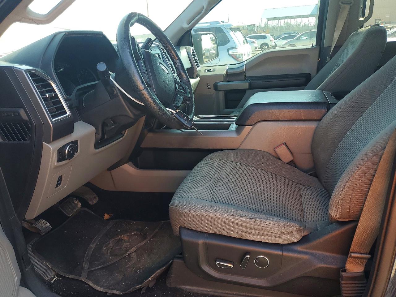 2015 FORD F150 SUPERCREW photo 7