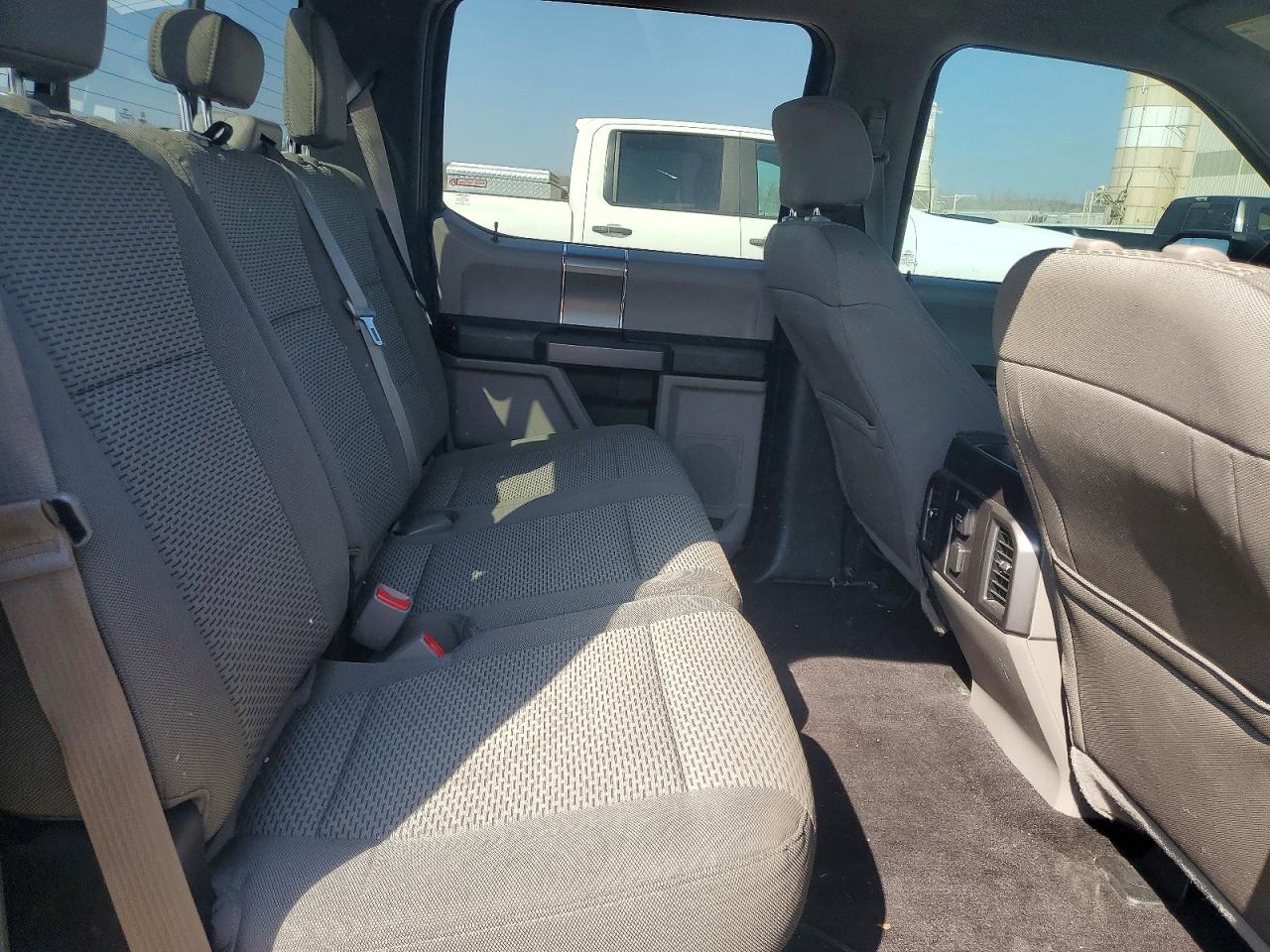 2015 FORD F150 SUPERCREW photo 10