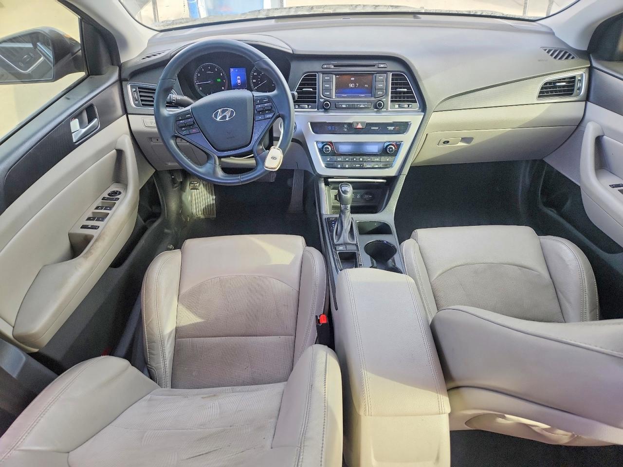 2015 HYUNDAI SONATA SPORT photo 22