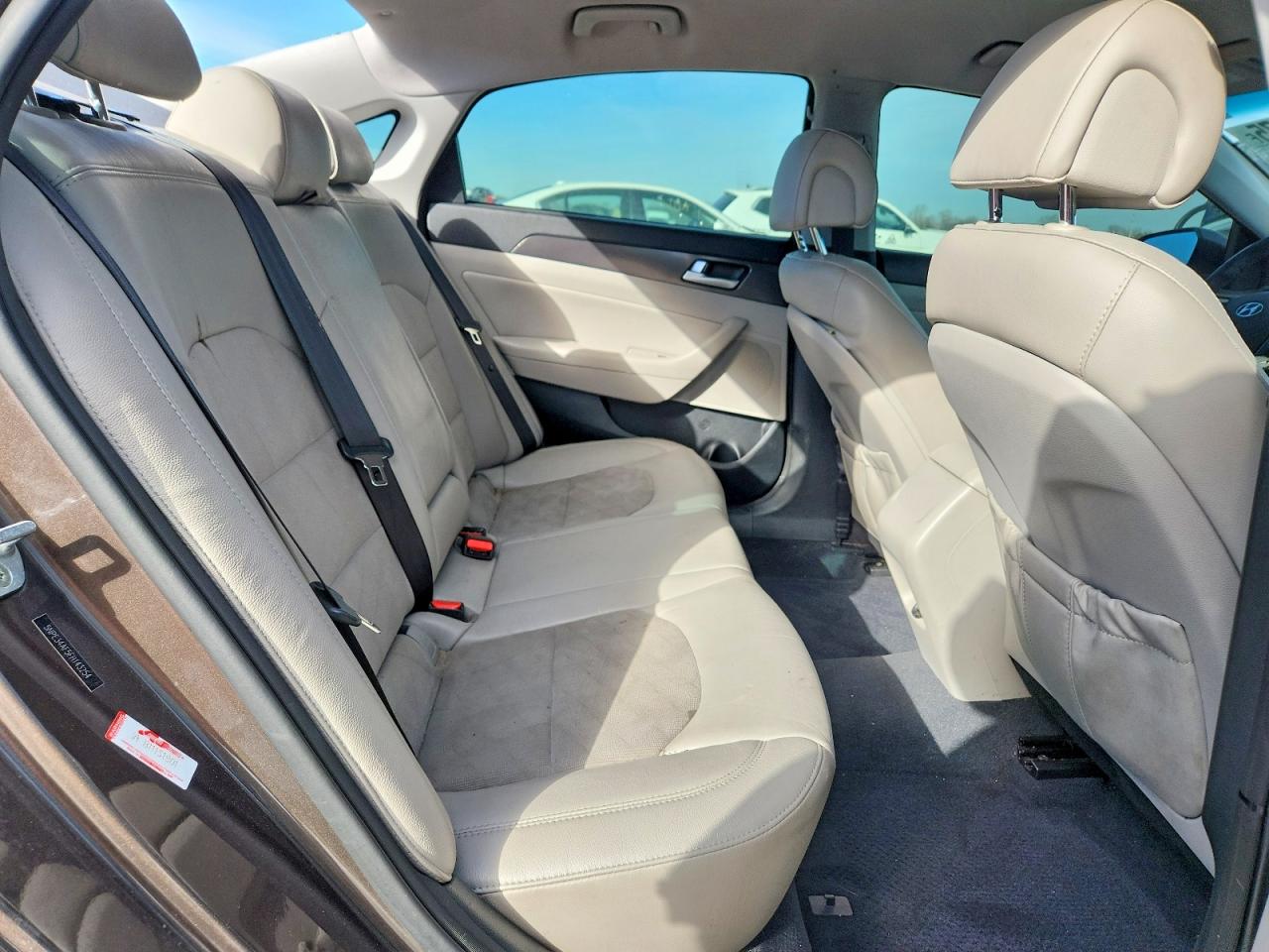2015 HYUNDAI SONATA SPORT photo 28