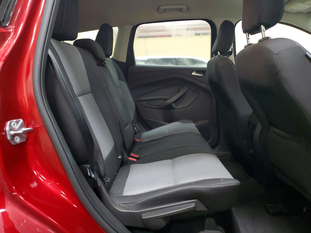 2019 FORD ESCAPE SE photo 10
