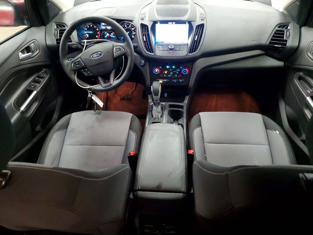 2019 FORD ESCAPE SE photo 8