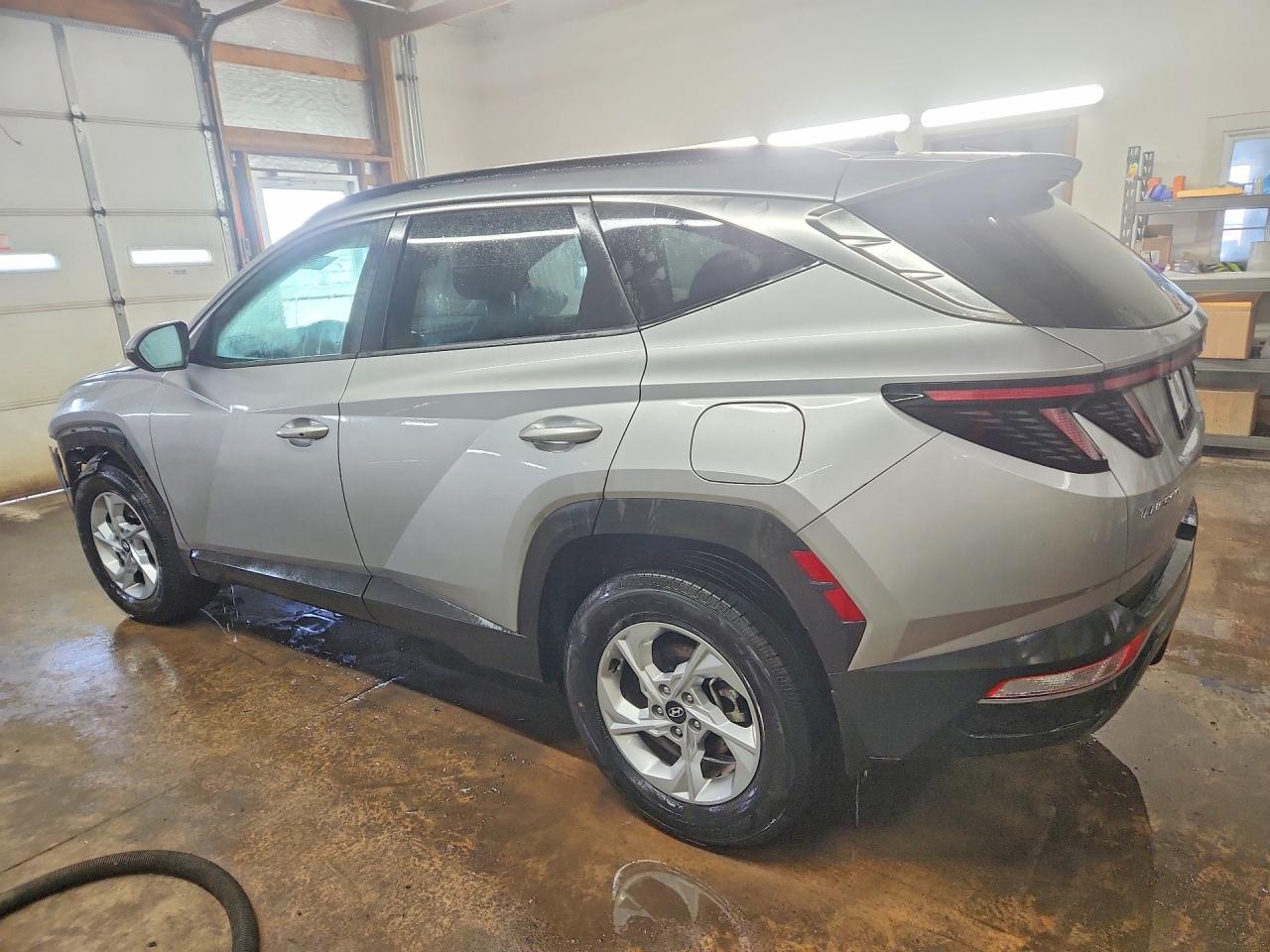 2022 HYUNDAI TUCSON SEL photo 3