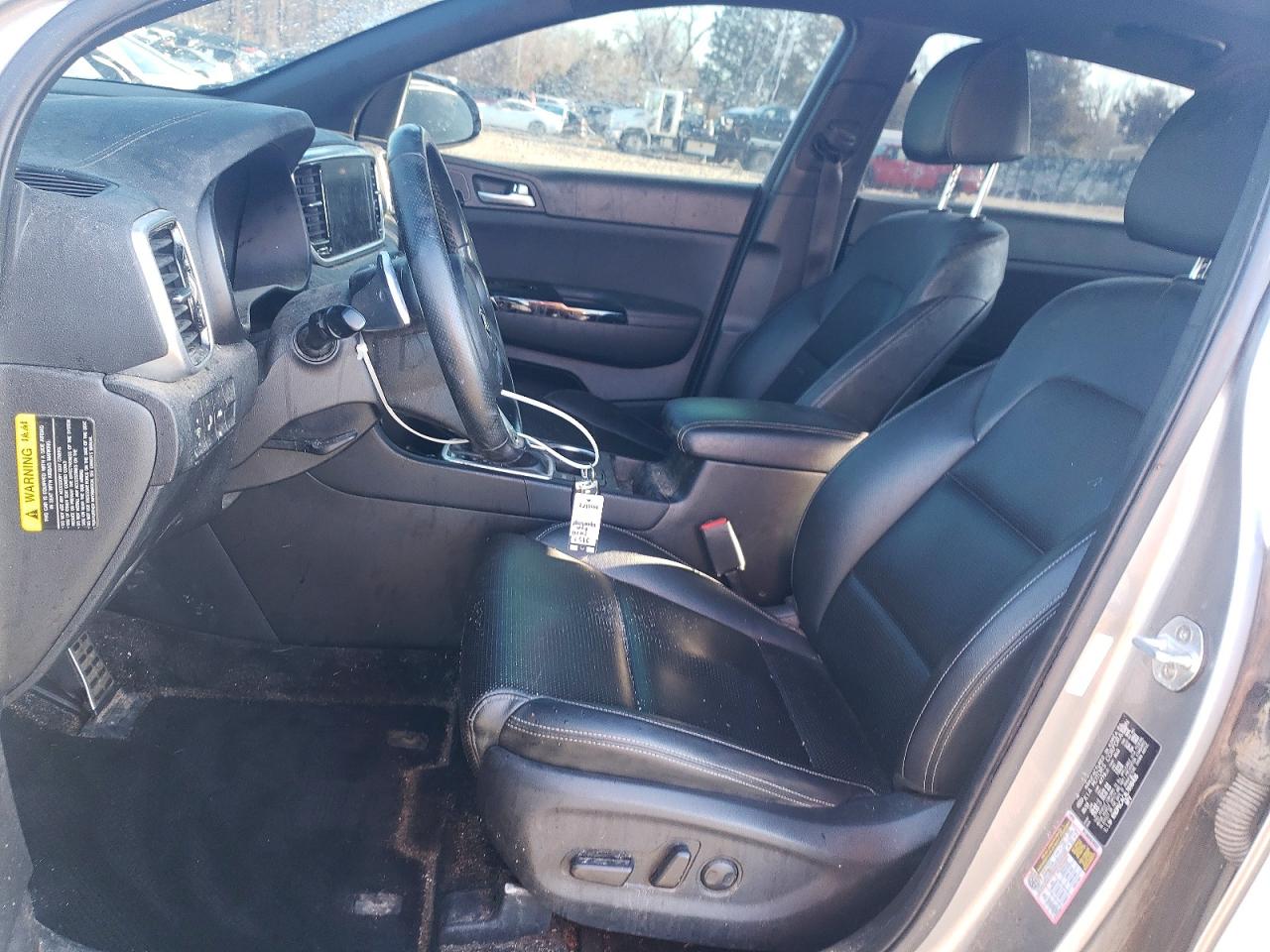 2020 KIA SPORTAGE S photo 13
