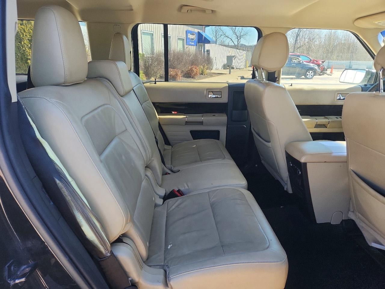 2014 FORD FLEX SEL photo 31