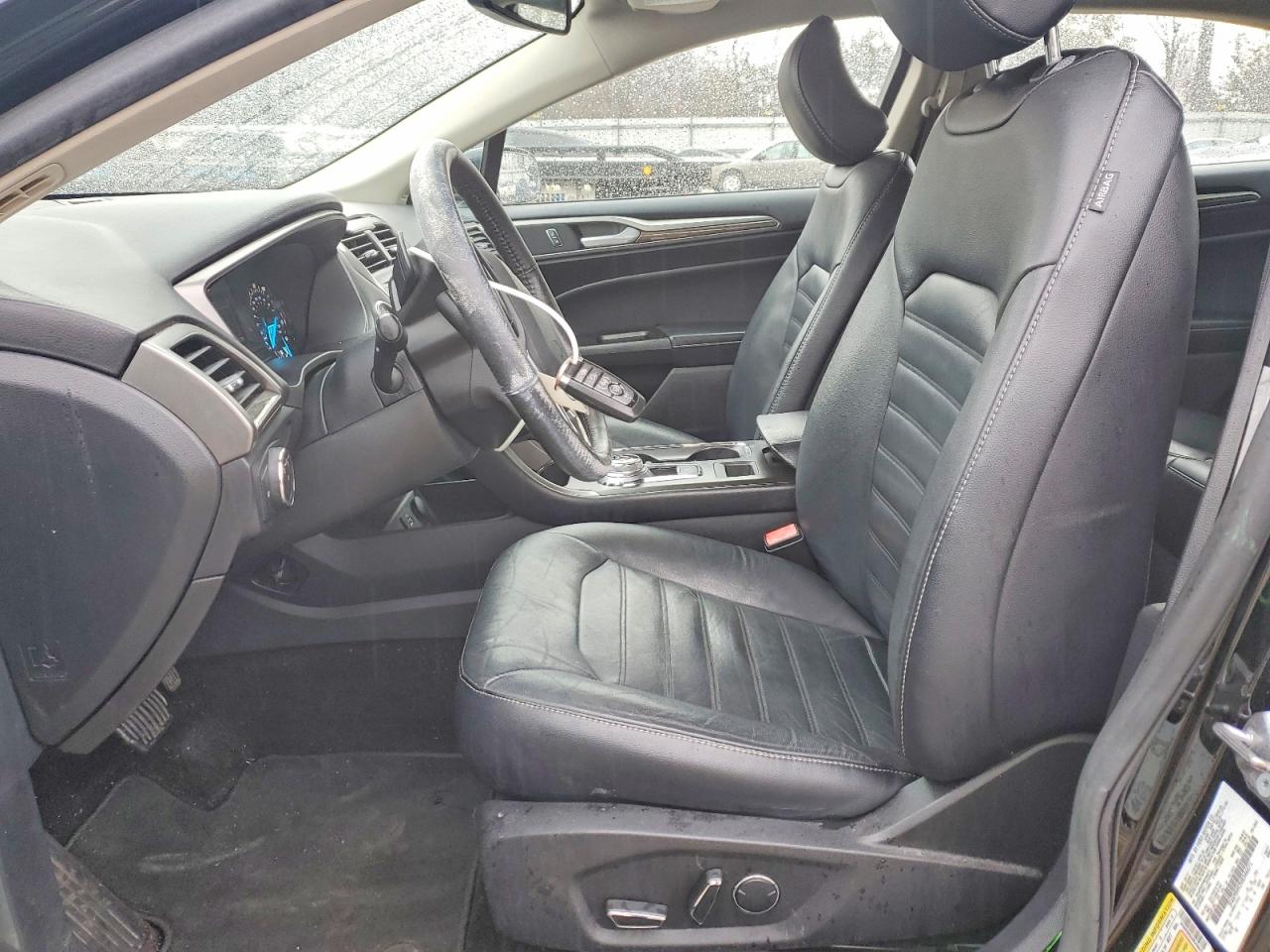 2017 FORD FUSION SE photo 13