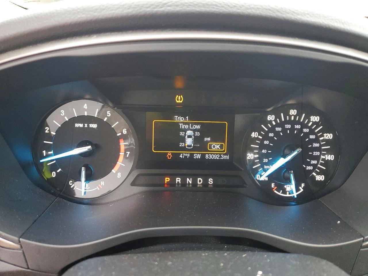 2017 FORD FUSION SE photo 17