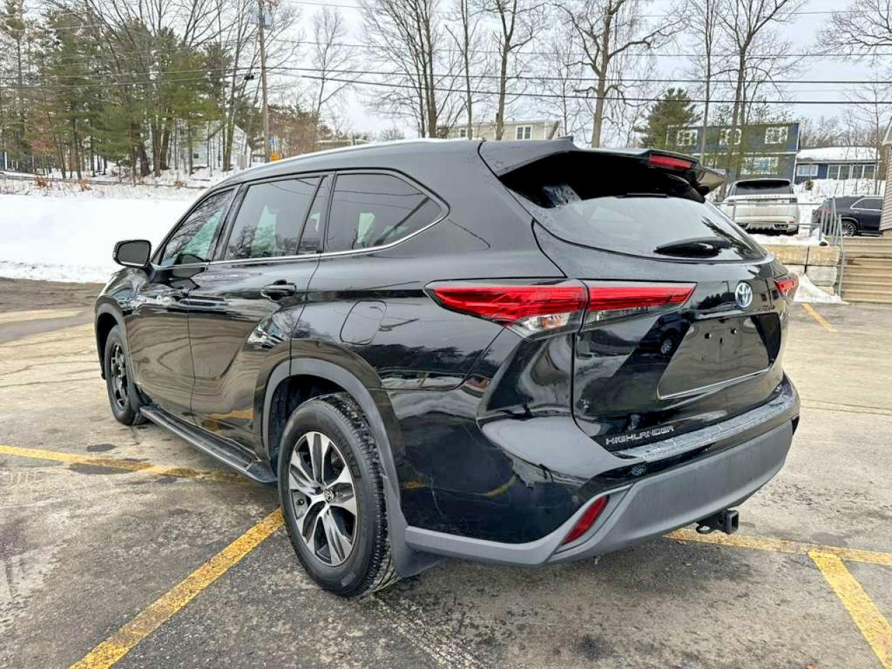 2021 TOYOTA HIGHLANDER HYBRID XLE photo 2