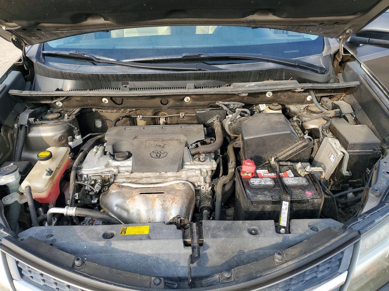 2015 TOYOTA RAV4 photo 11