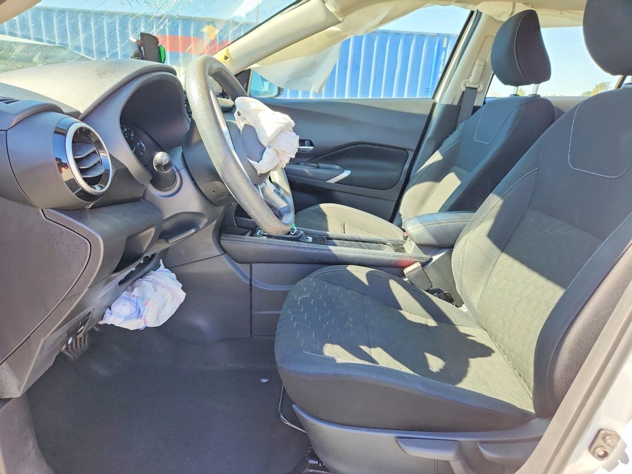 2023 NISSAN KICKS SV photo 7