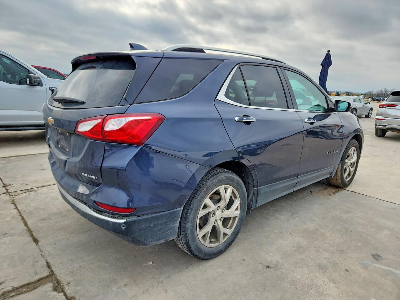 2019 CHEVROLET EQUINOX PREMIER photo 5