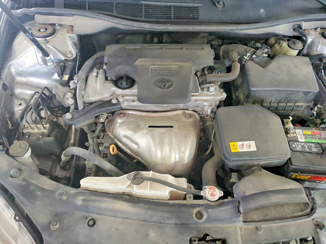 2017 TOYOTA CAMRY LE photo 11