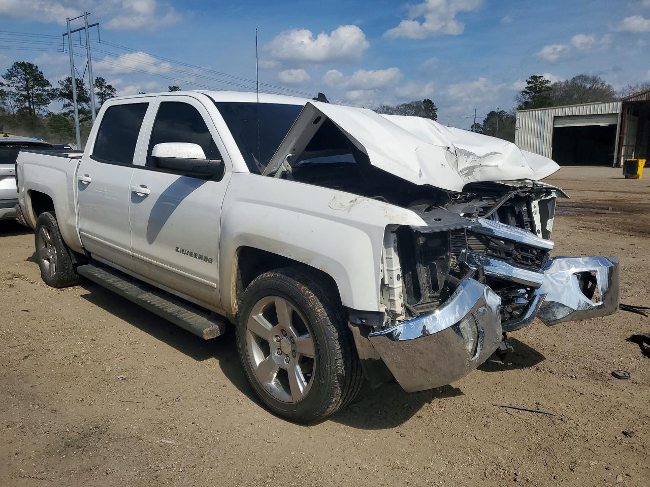 2017 CHEVROLET SILVERADO C1500 LT photo 7