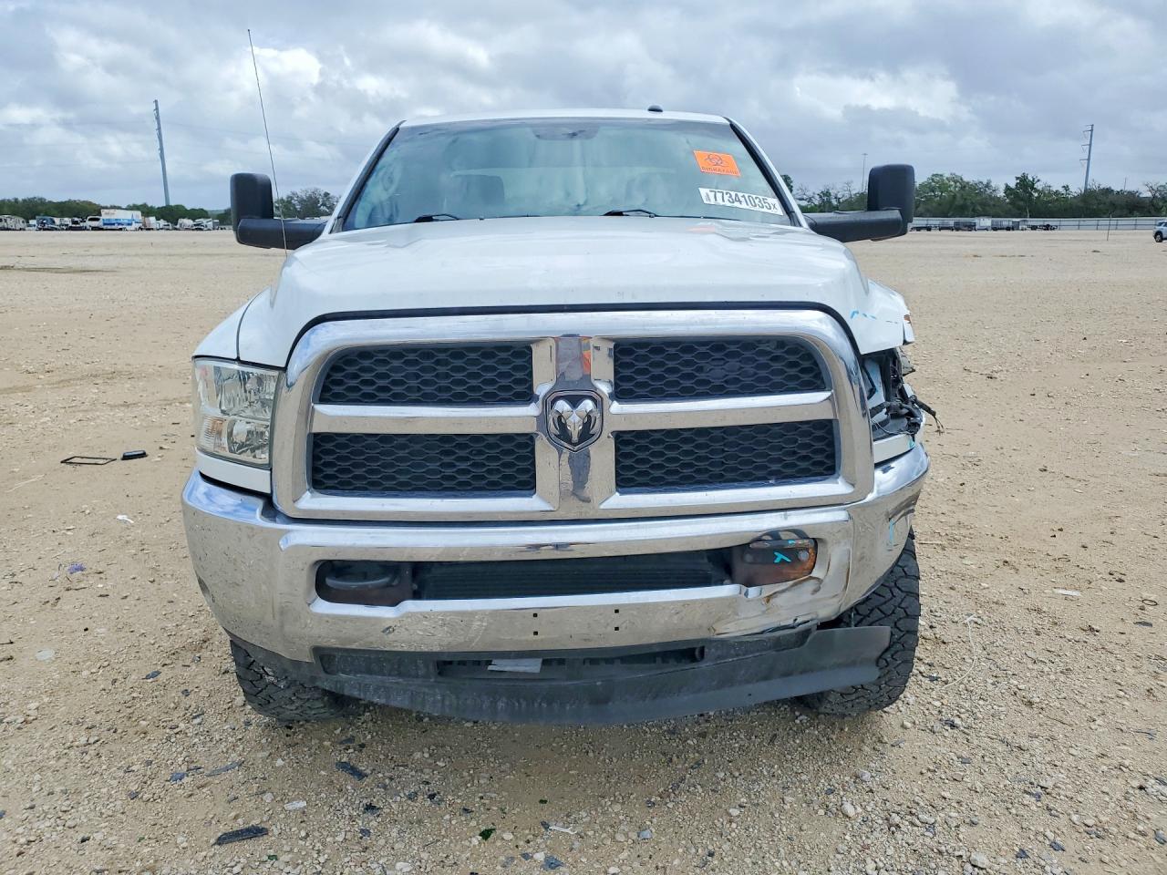 2016 RAM 2500 ST photo 13