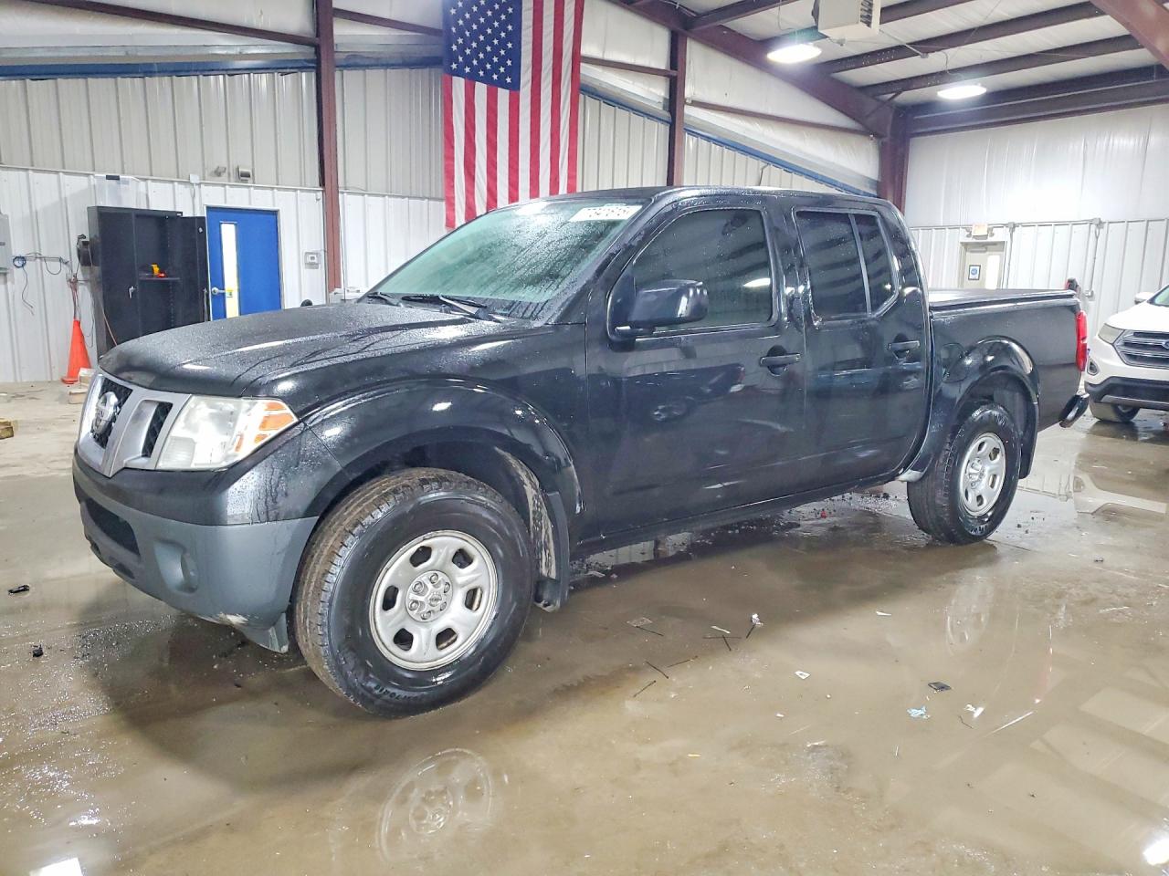 2017 NISSAN FRONTIER
