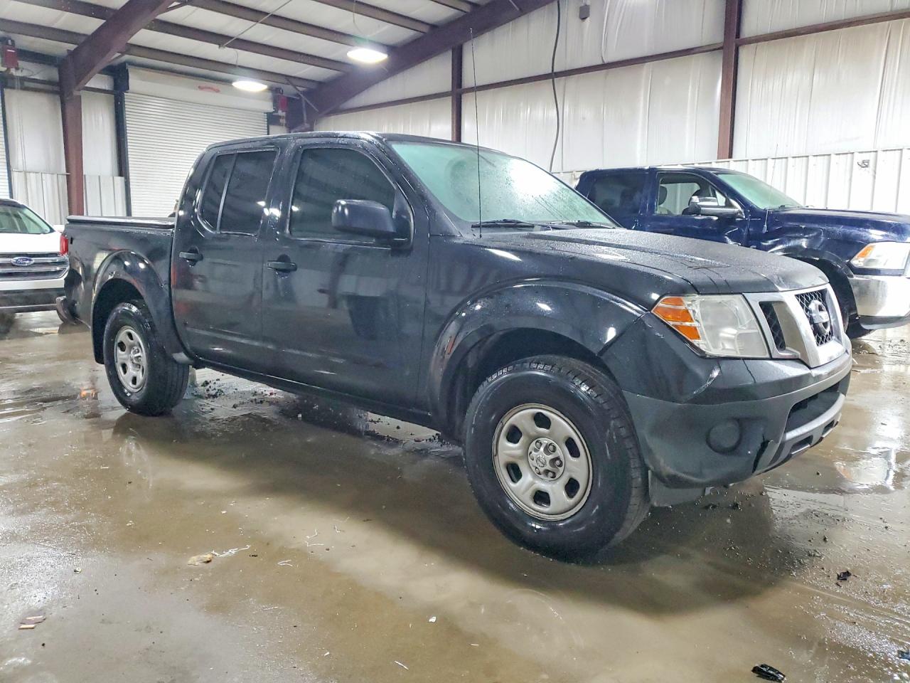 2017 NISSAN FRONTIER S photo 10