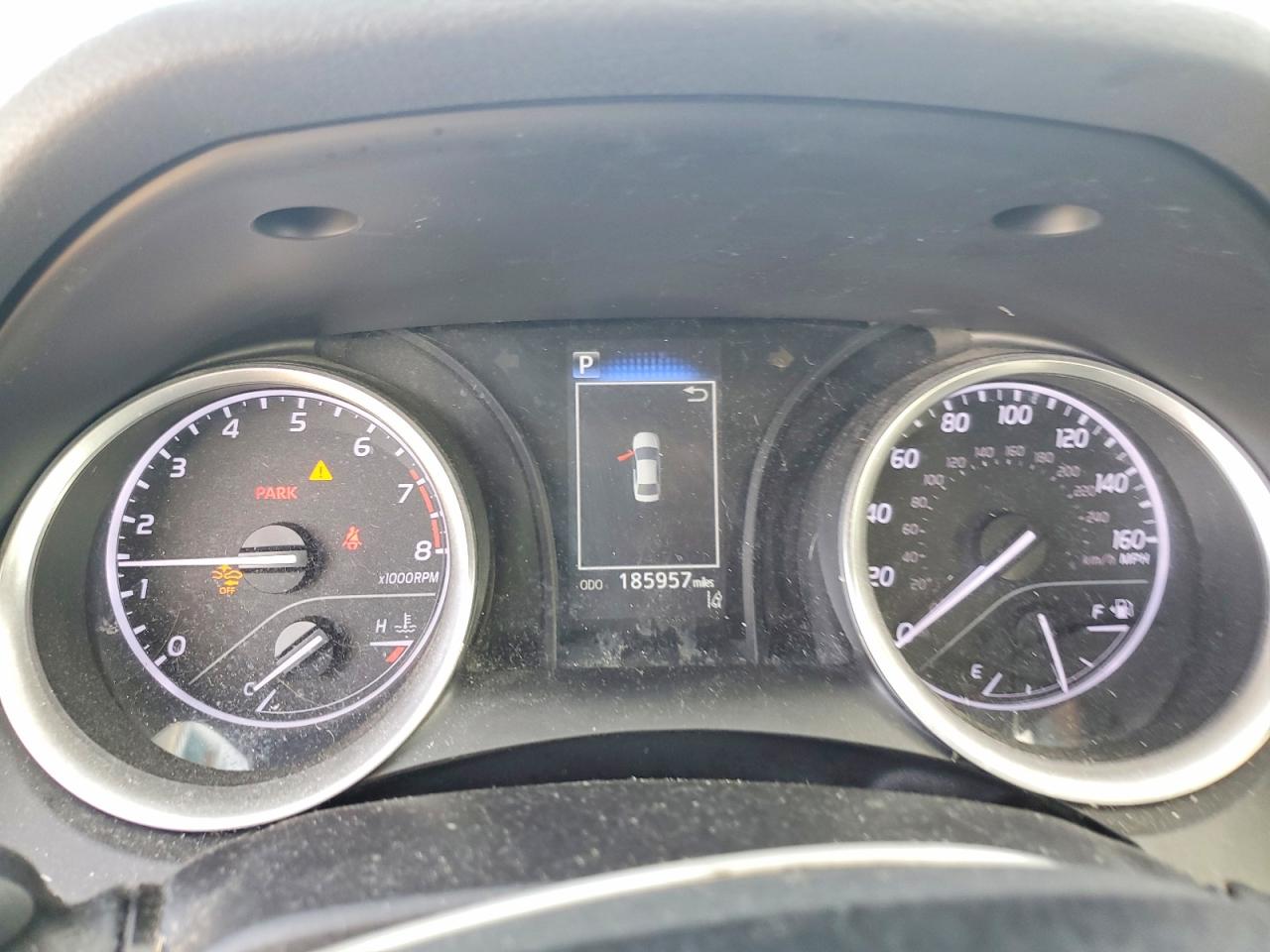 2021 TOYOTA CAMRY LE photo 9