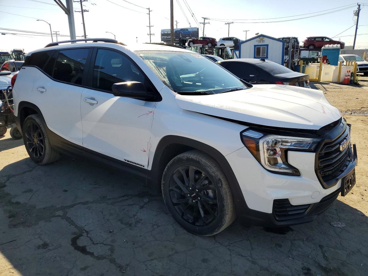 2024 GMC TERRAIN SLE photo 7