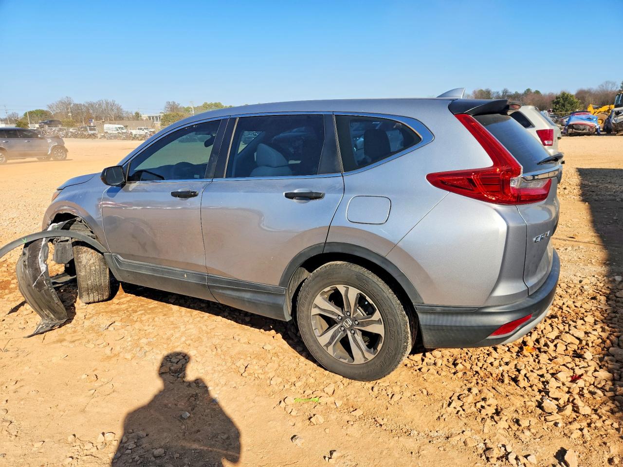 2017 HONDA CR-V LX photo 2