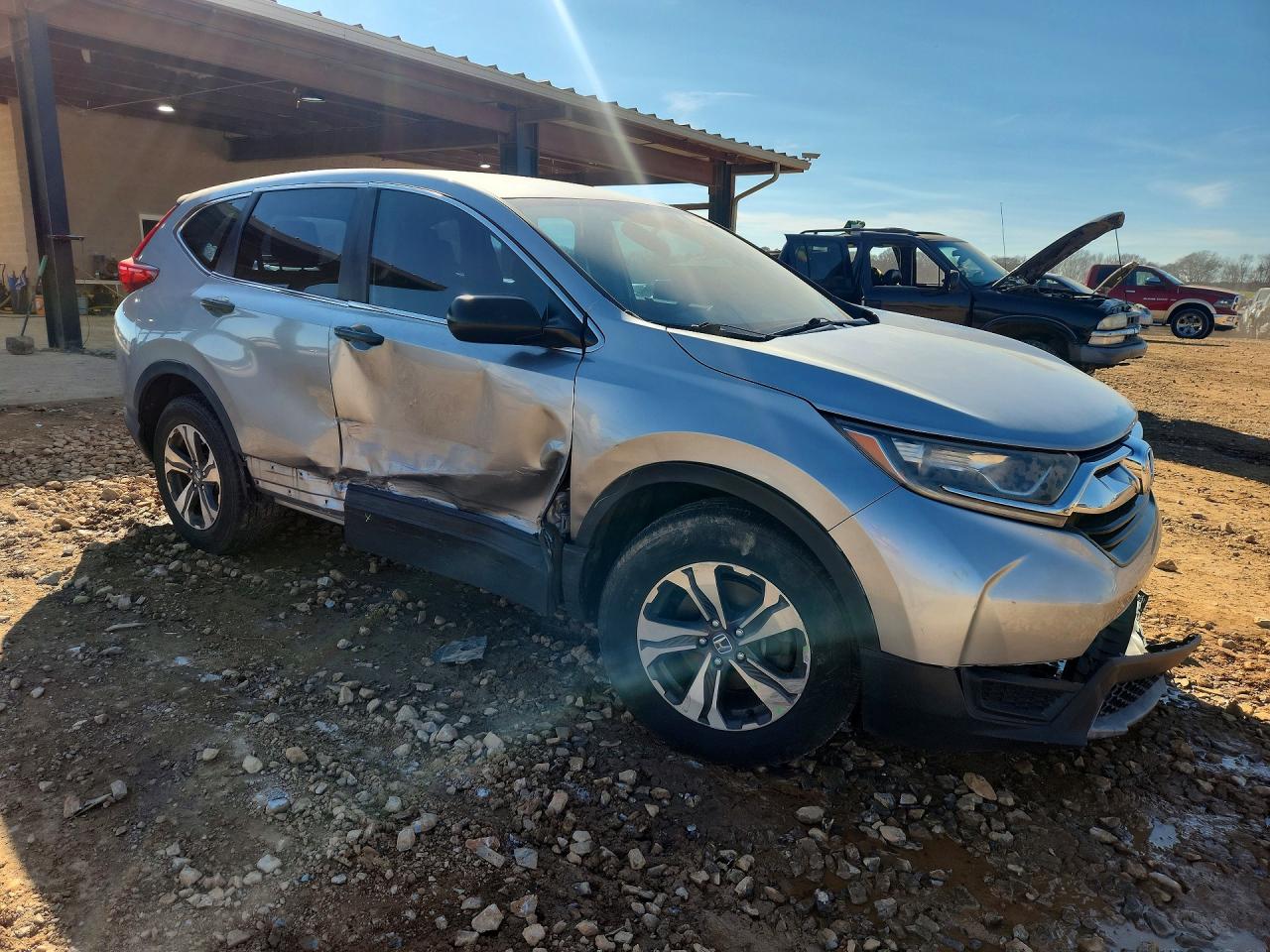 2017 HONDA CR-V LX photo 4