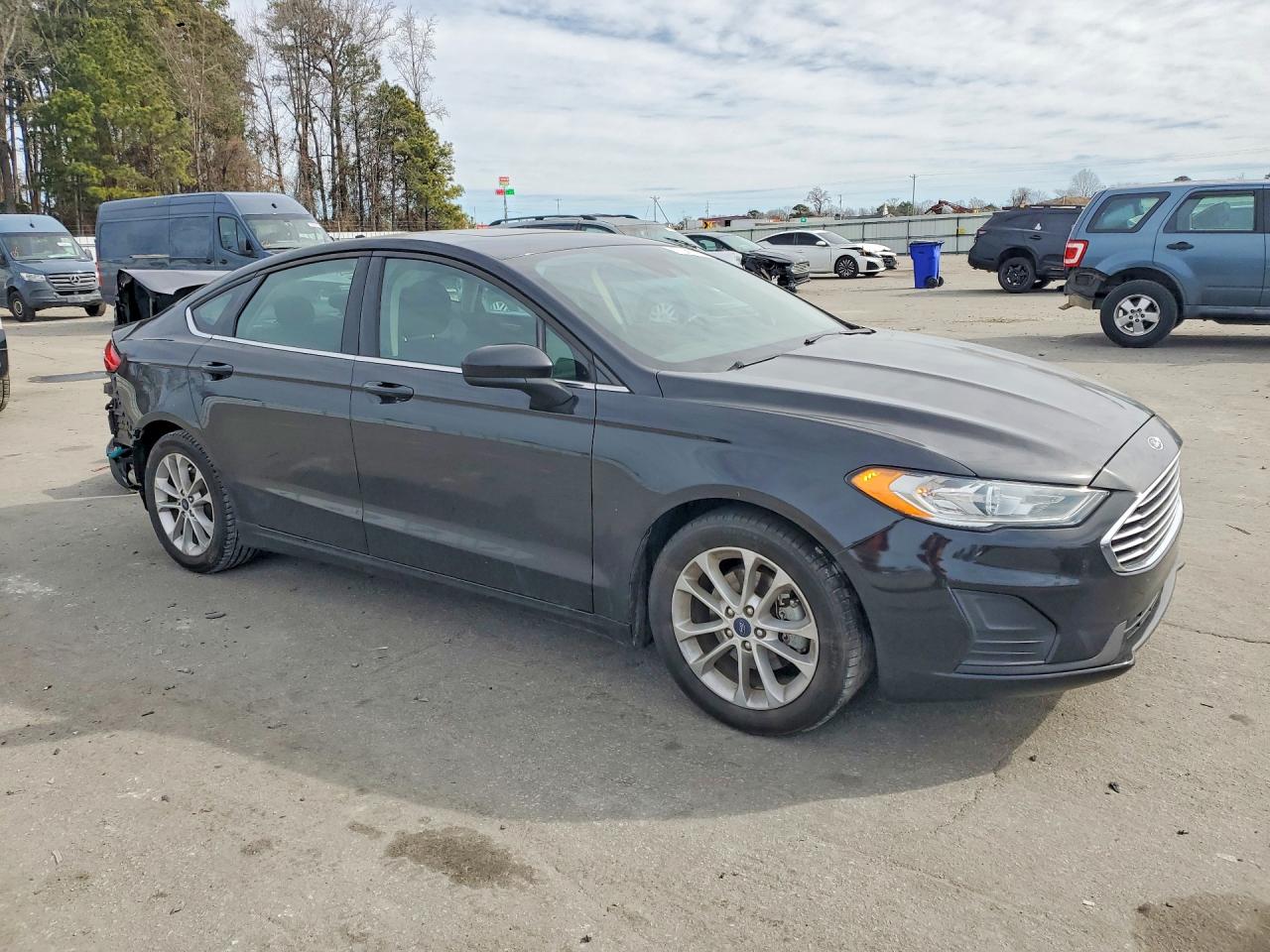 2020 FORD FUSION SE photo 10