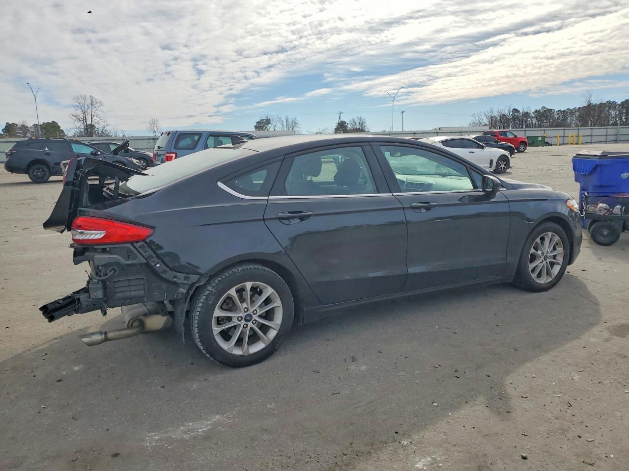 2020 FORD FUSION SE photo 7