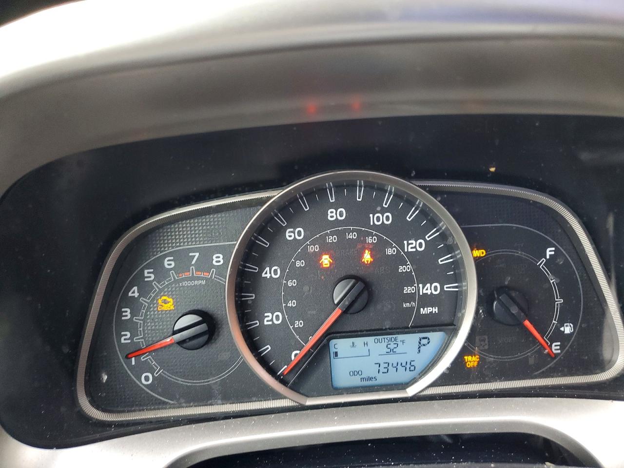 2013 TOYOTA RAV4 XLE photo 17